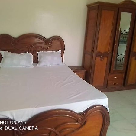 Villa Diambars Sali Tapé 外观 照片