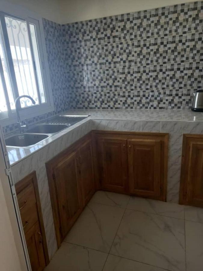 Villa Diambars Sali Tapé 外观 照片