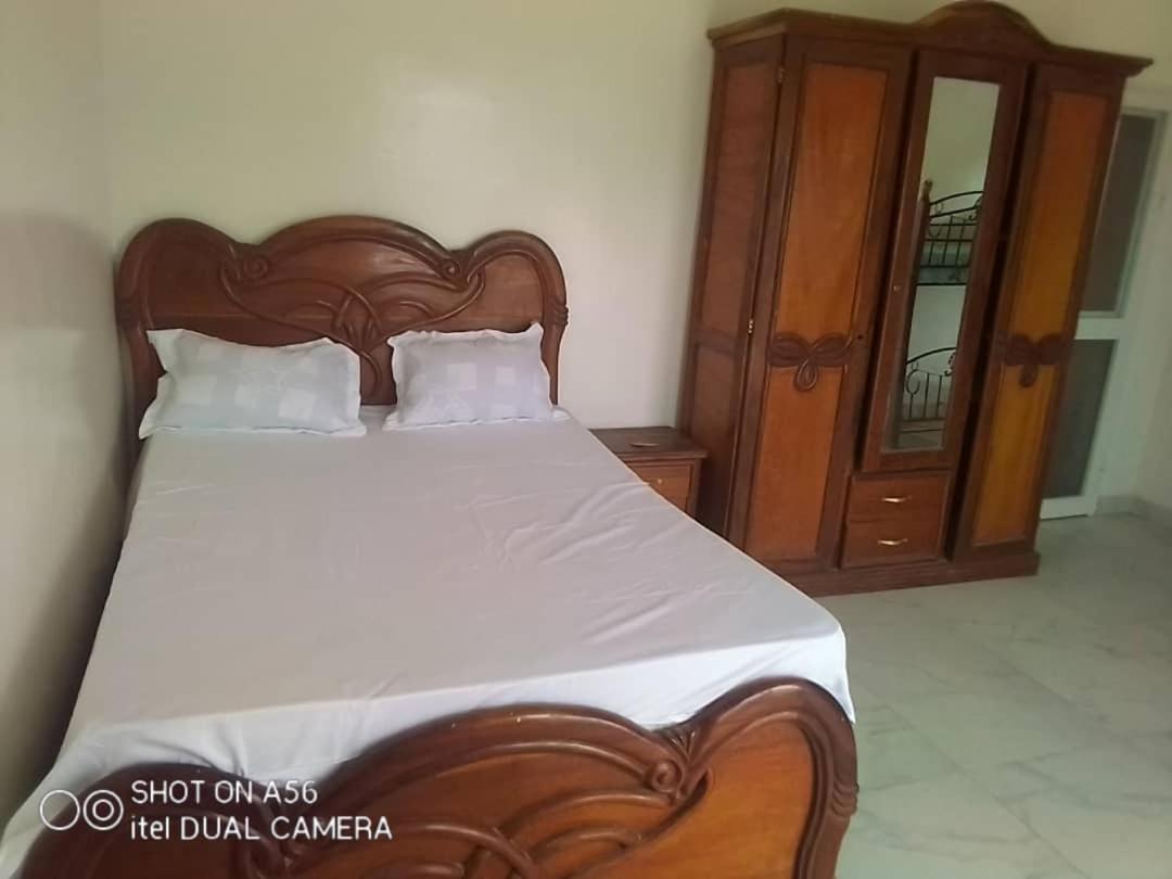 Villa Diambars Sali Tapé 外观 照片